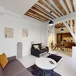 Bluestay 228 - Superbe Appartement A Paris