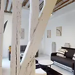 Bluestay 228 - Superbe Appartement A Paris